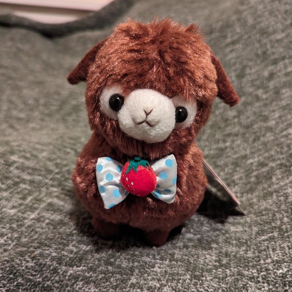 Authentic Amuse Brand Japanese Alpacasso Alpaca Plush - Picture 2 of 6